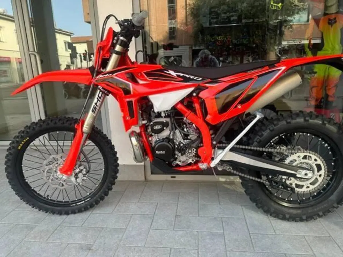 Betamotor RR X-PRO 200 2T Enduro (2027) (4)