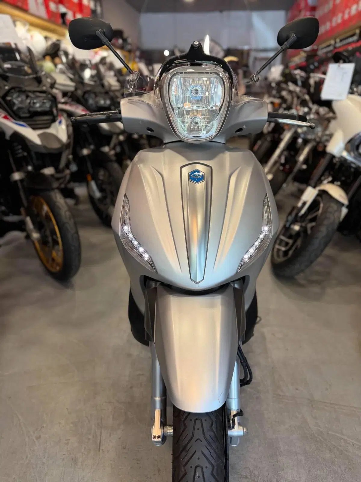 Piaggio Beverly 300 S i.e. ABS-ASR (2016 - 20) (7)