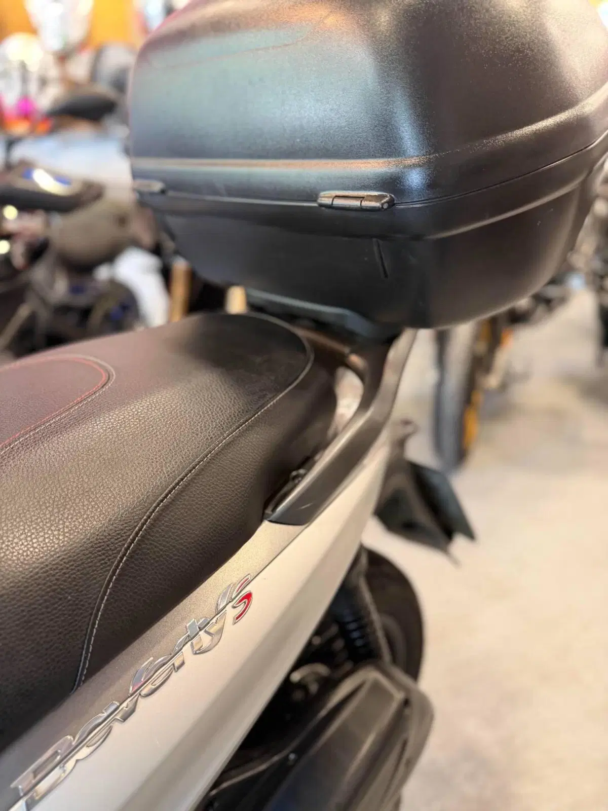 Piaggio Beverly 300 S i.e. ABS-ASR (2016 - 20) (14)