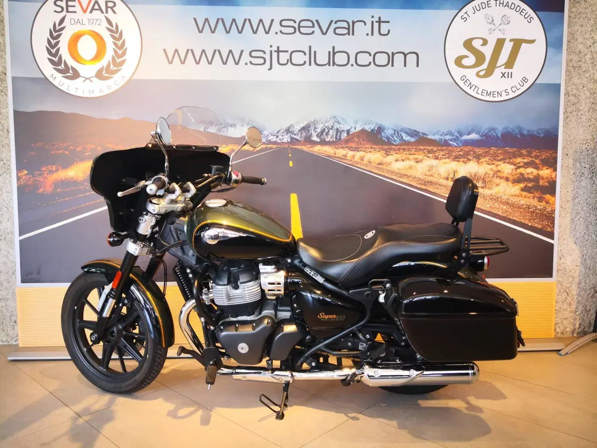 Royal Enfield Super Meteor 650 (2023 - 26) (7)