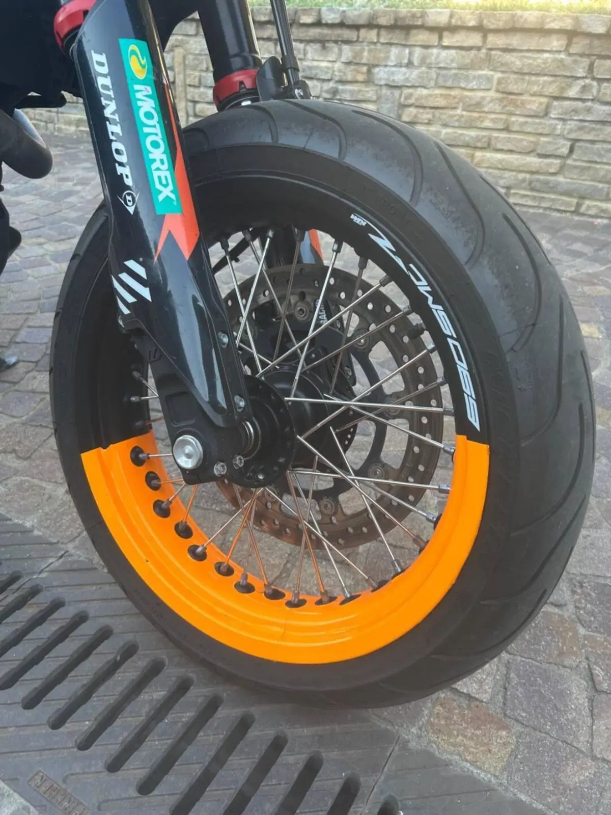 KTM 690 SMC R (2019 - 20) (19)