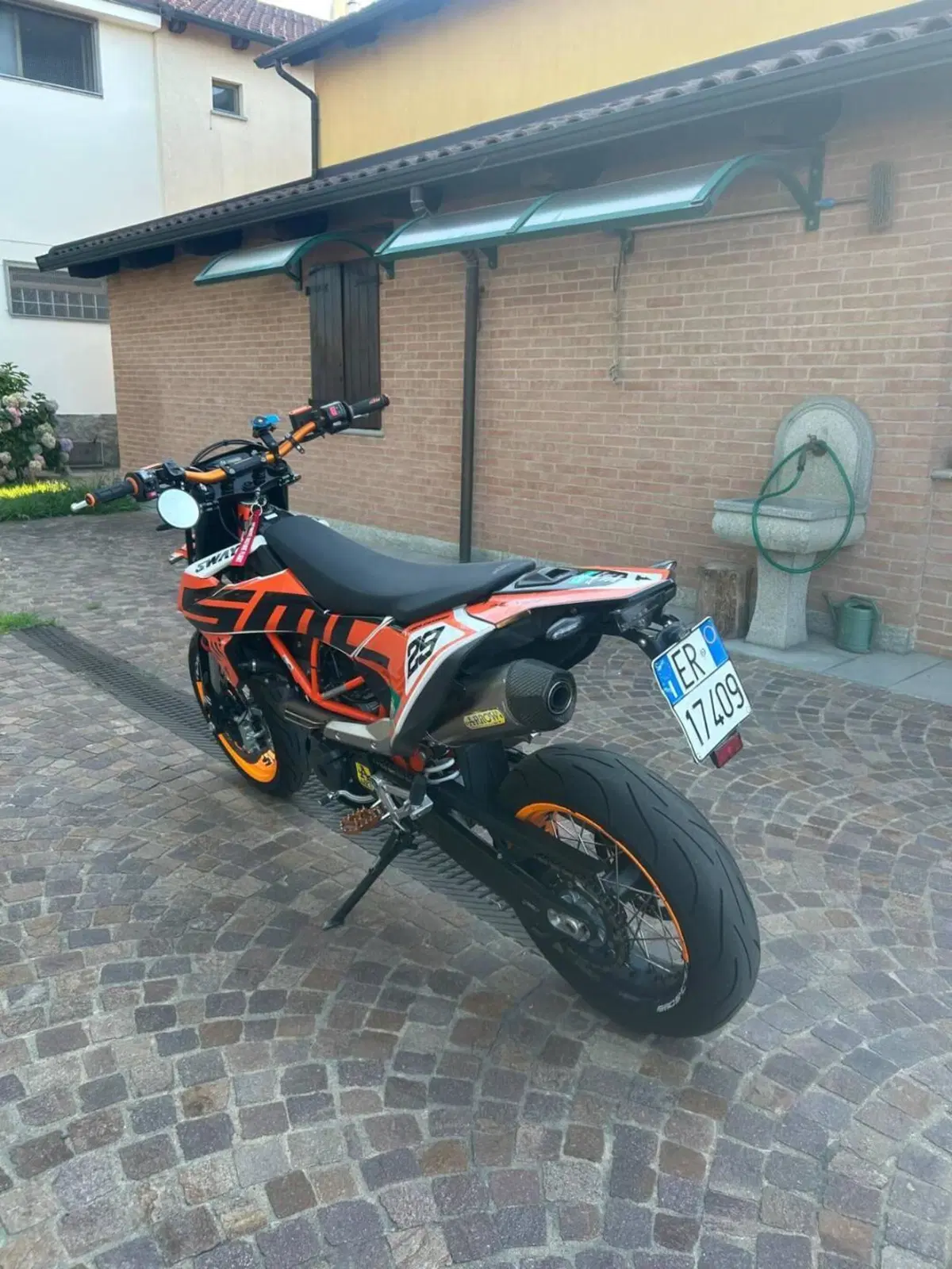 KTM 690 SMC R (2019 - 20) (3)