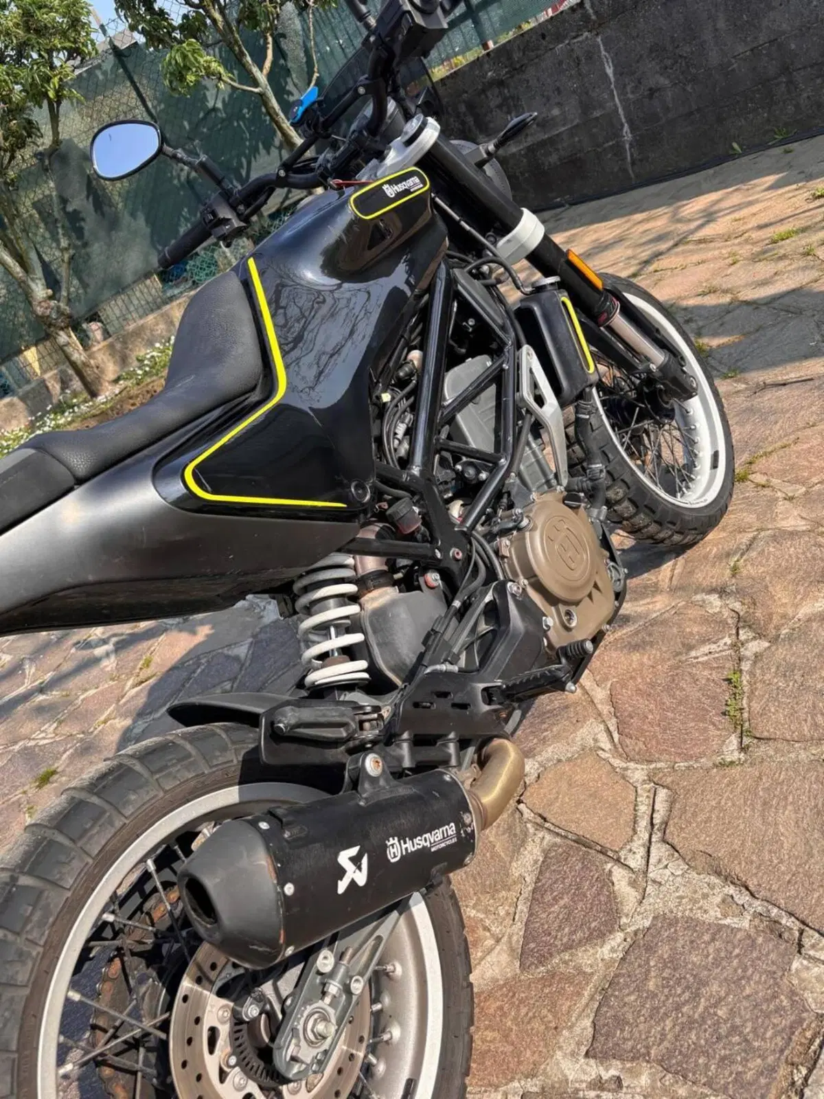 Husqvarna Svartpilen 401 (2018 - 19) (6)
