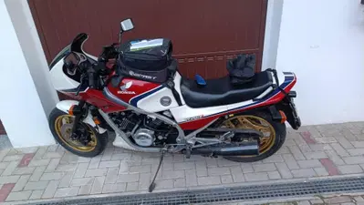 Honda VF 750F d'epoca