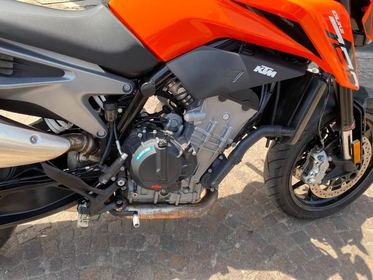KTM 790 Duke L (2023 - 24) (6)