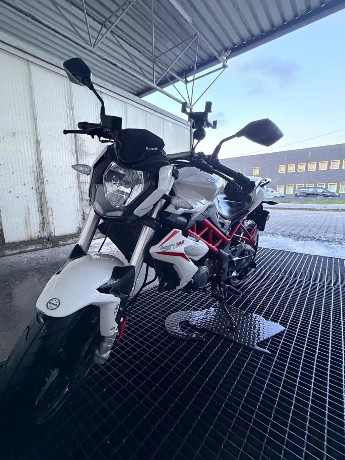 Benelli BN 125 (2018 - 20) (4)