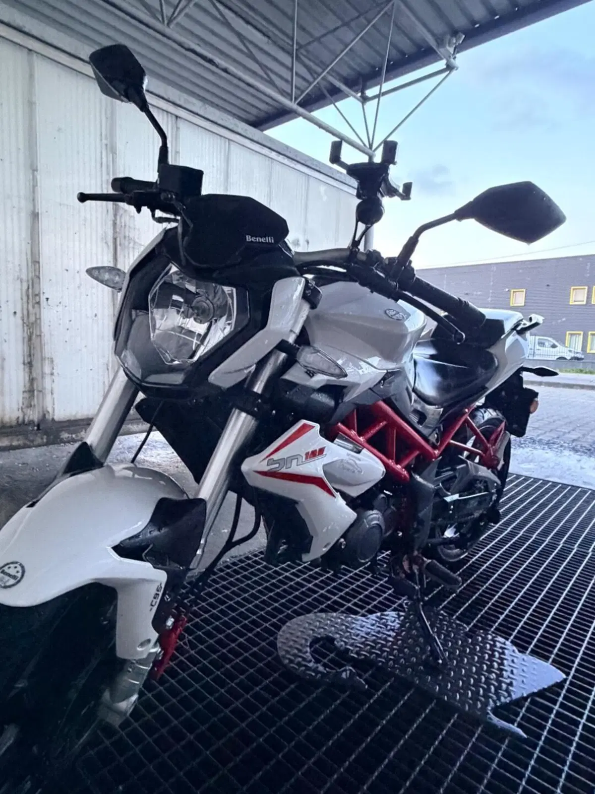 Benelli BN 125 (2018 - 20) (6)