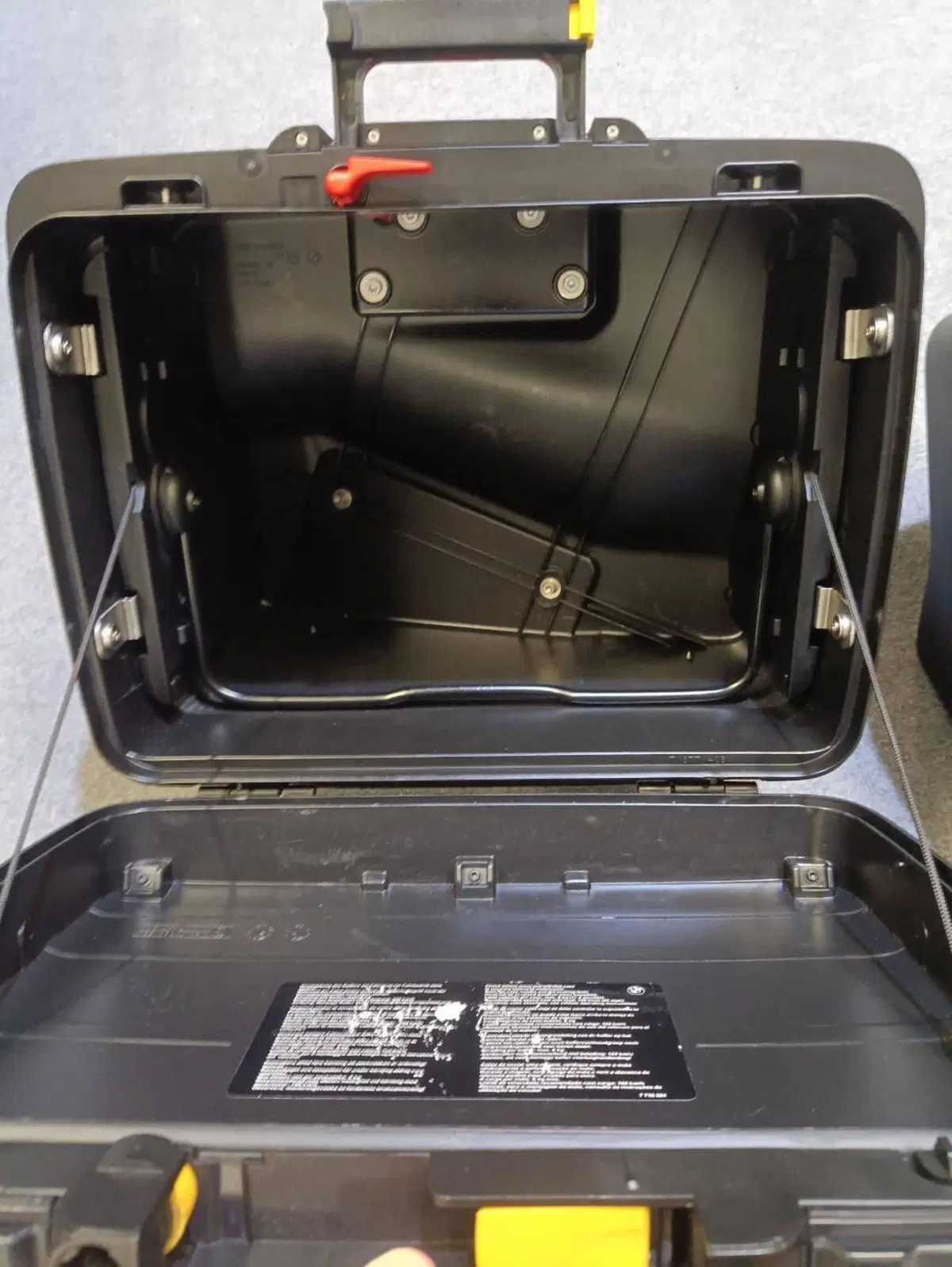 Coppia Valigie BMW F650 GS - F700 GS – F800 GS (12)