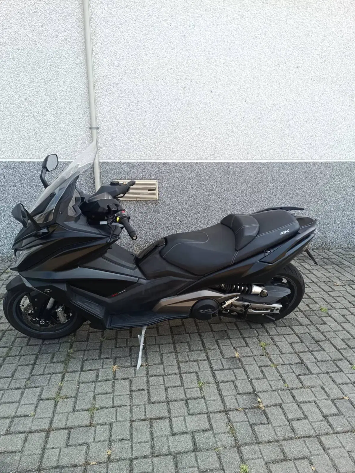 Kymco AK 550 ETS (2021 - 26) (2)