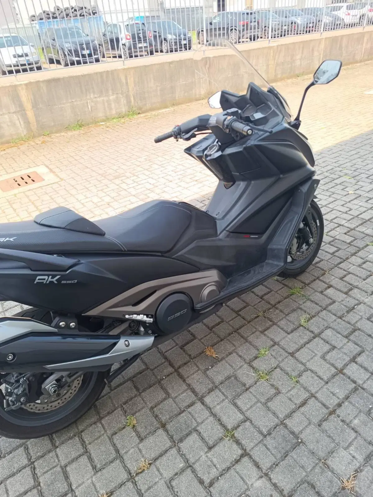 Kymco AK 550 ETS (2021 - 26) (5)