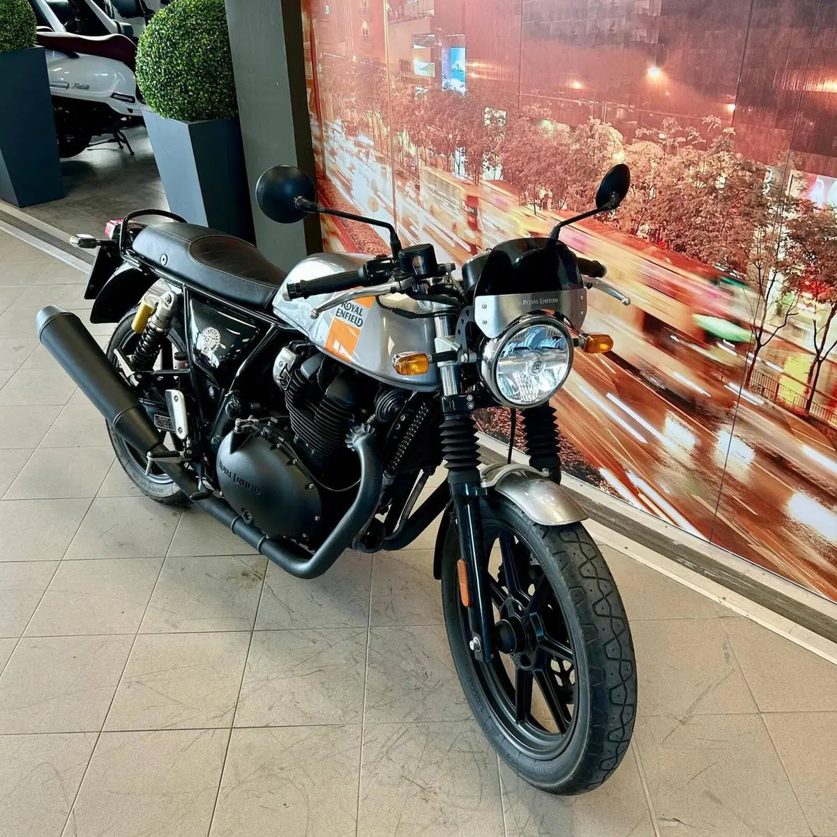 Royal Enfield Continental GT 650 (2021 - 26) (2)