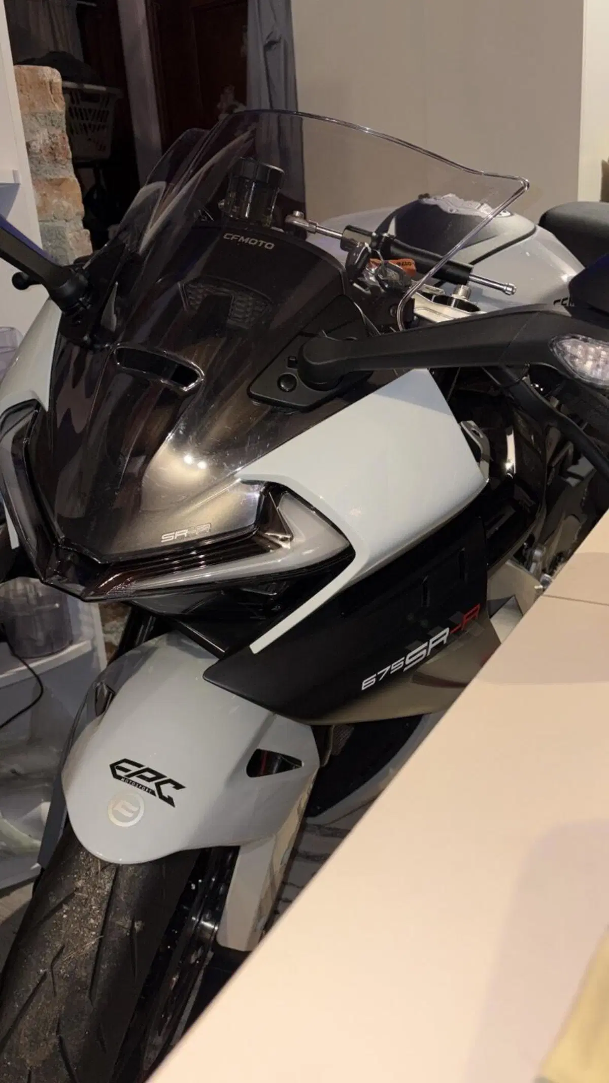 CFMOTO 675SR-R (2025 - 26) (3)