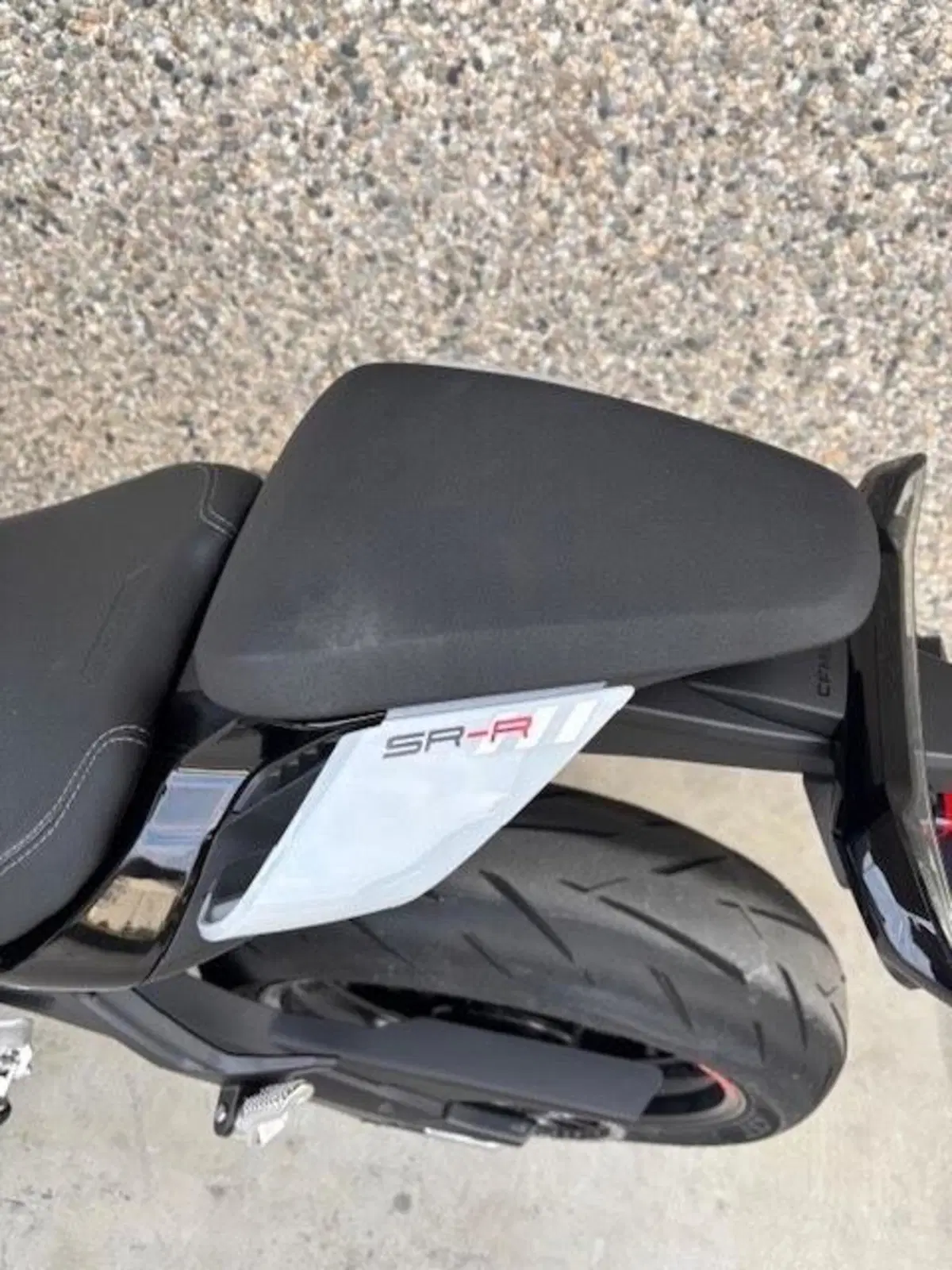 CFMOTO 675SR-R (2025 - 26) (8)