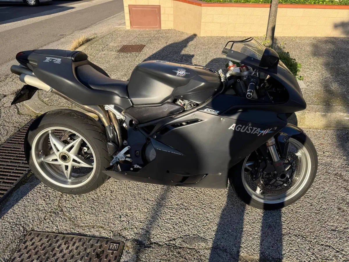 MV Agusta F4 750 S (2003 - 06) (4)
