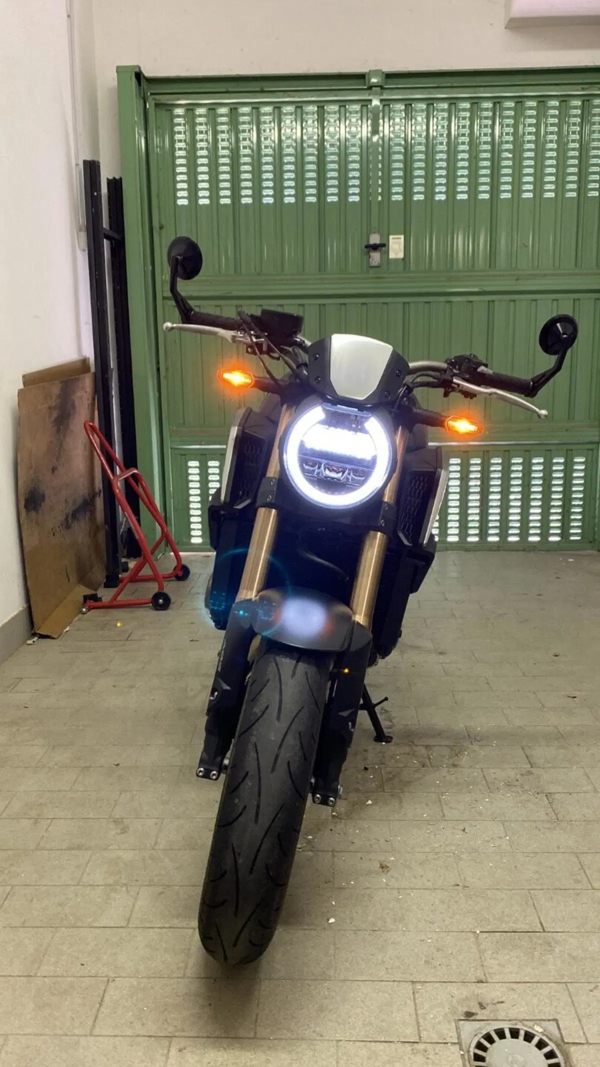Honda CB 650 R (2021 - 23) (8)
