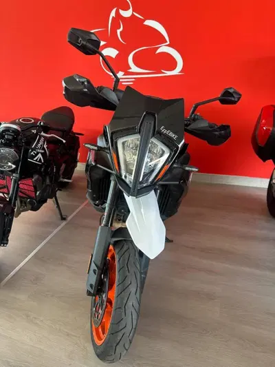 KTM 890 SMT (2023 - 25) usata