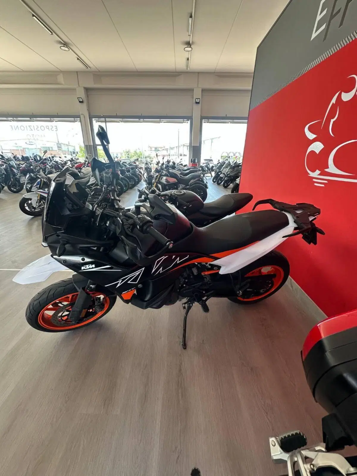 KTM 890 SMT (2023 - 25) (3)