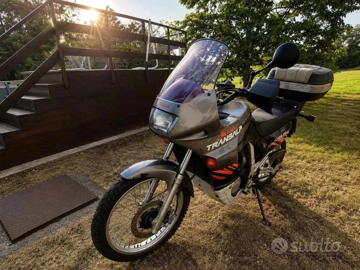 Honda Transalp XL 600V (1994 - 96) (2)