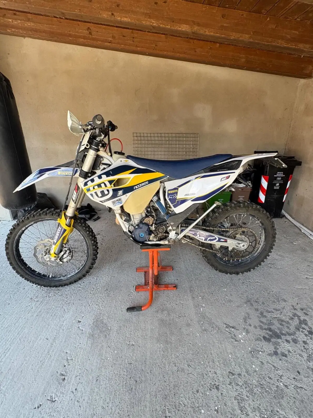 Husqvarna FE 250 (2014) (3)