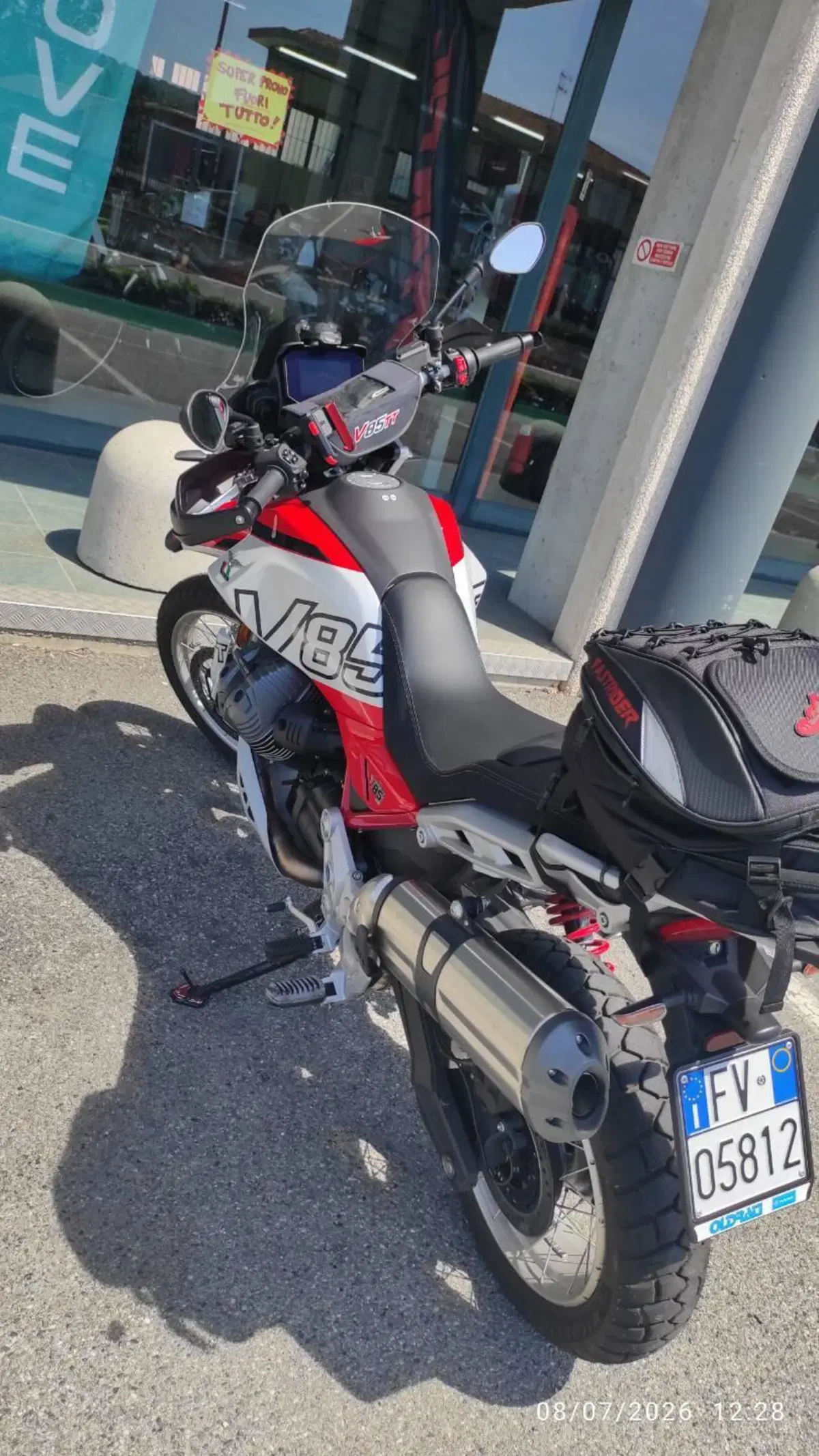Moto Guzzi V85 TT (2024 - 26) (7)