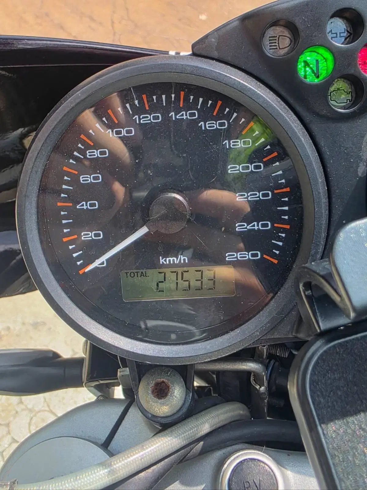 Ducati Monster 900 Dark I.E. (1999 - 02) (5)