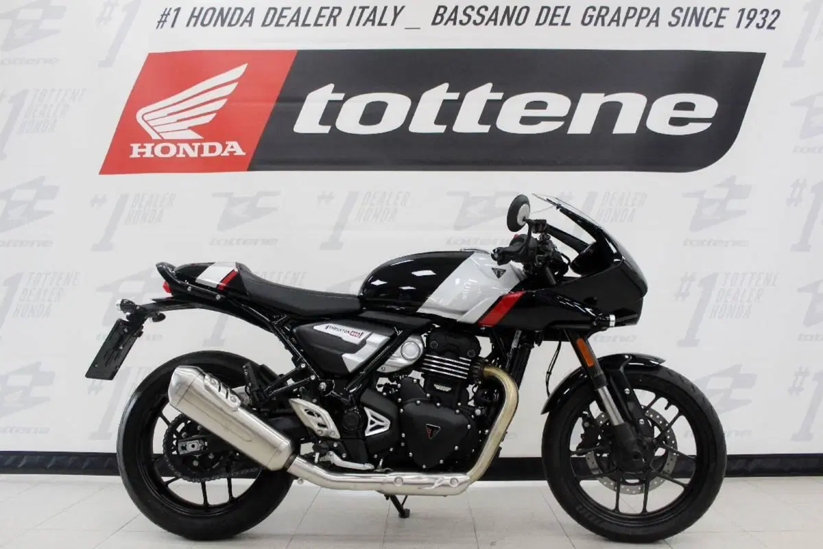 Triumph Thruxton 400 (2026)