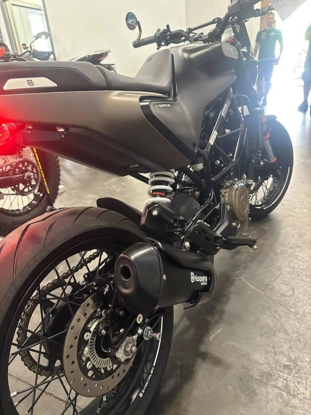 Husqvarna Svartpilen 401 (2024 - 26) (10)