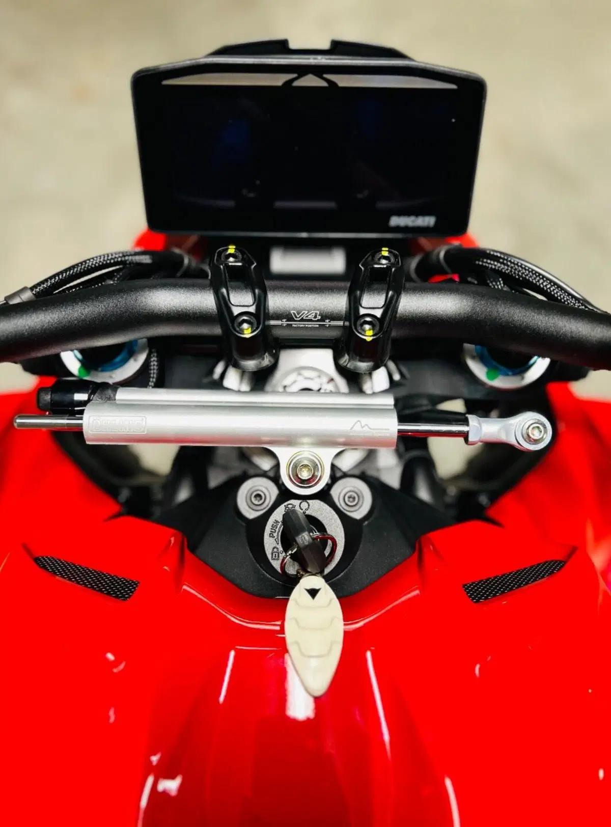 Ducati Streetfighter V4 S (2025 - 26) (9)