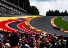 F1. Ci aspettavamo un weekend ancora più difficile: se il simulatore dice no, la Ferrari può battere ancora la Mercedes a Spa?