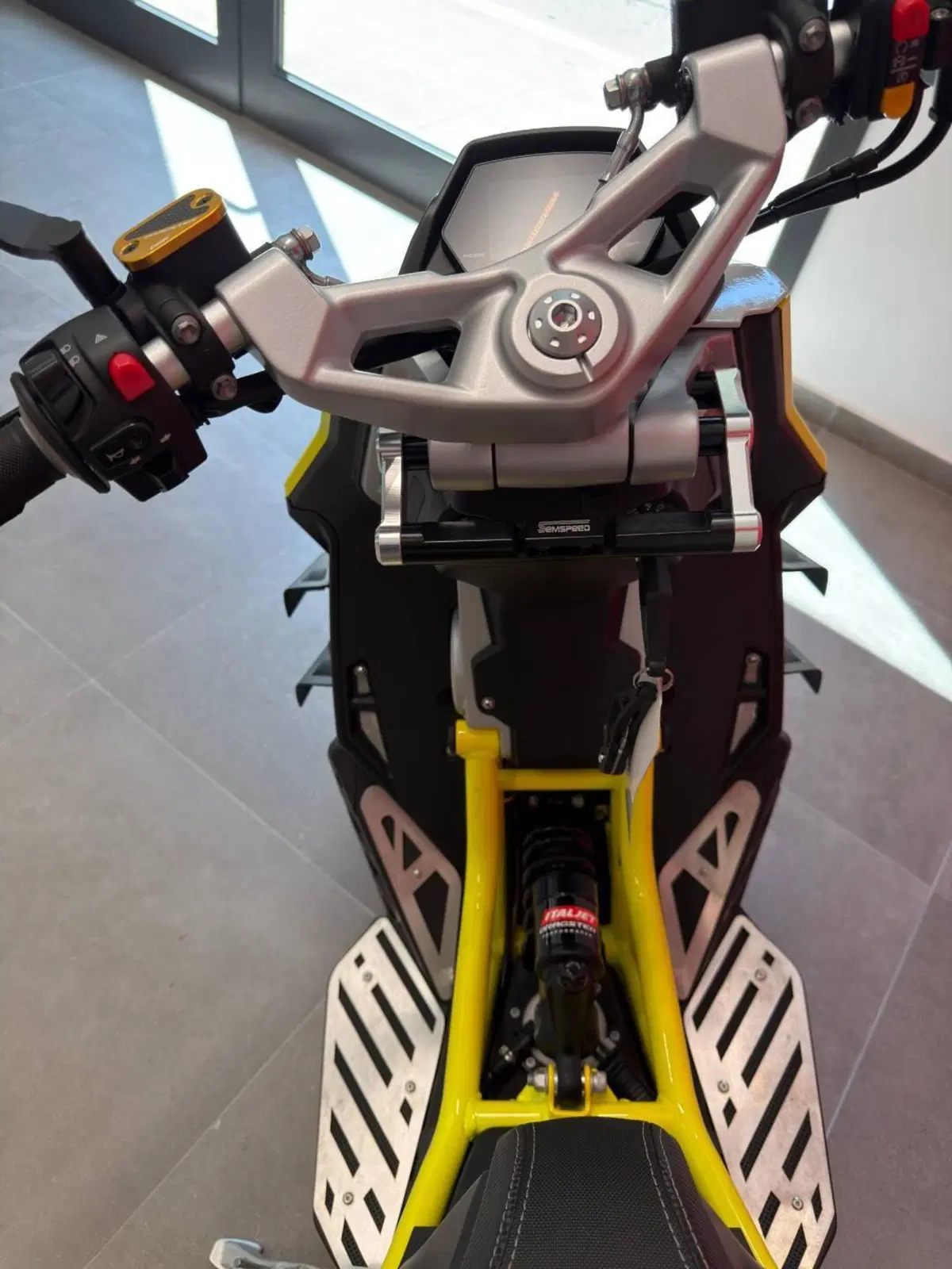 Italjet Moto Dragster 300 (2025 - 26) (7)