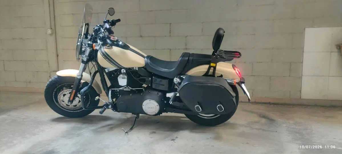 Harley-Davidson 1690 Fat Bob (2014 - 16) - FXDF (8)