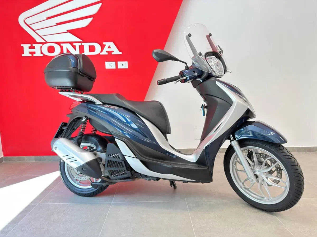 Piaggio Medley 150 ABS (2016 - 19) (3)