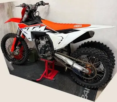 KTM 250 SX-F (2023) usata