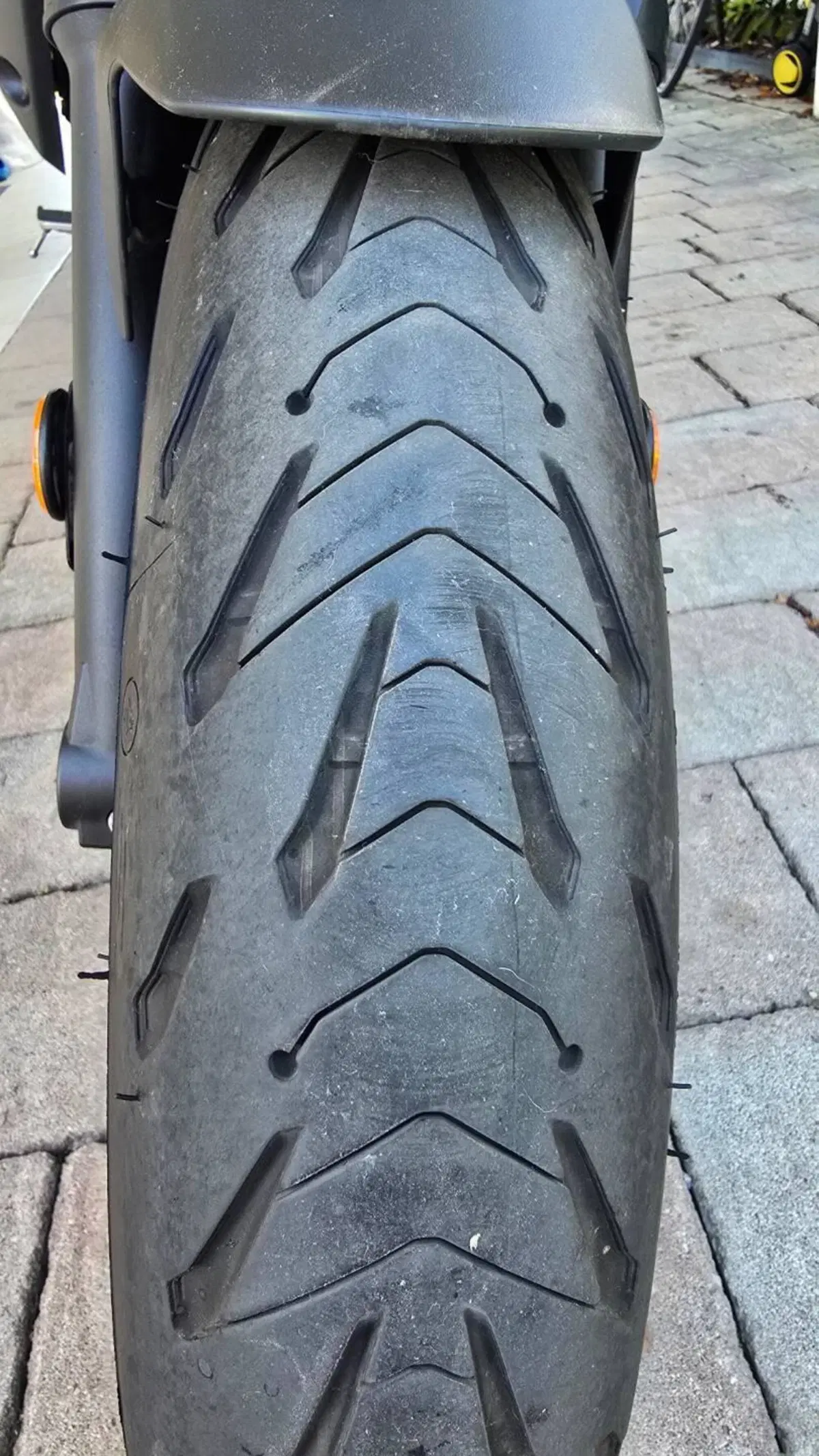 Yamaha MT-07 Pure (2023 - 25) (12)