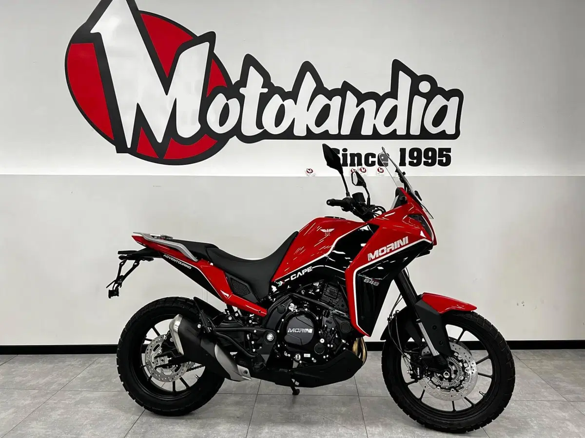Moto Morini X-Cape 650 (2021 - 26) (3)