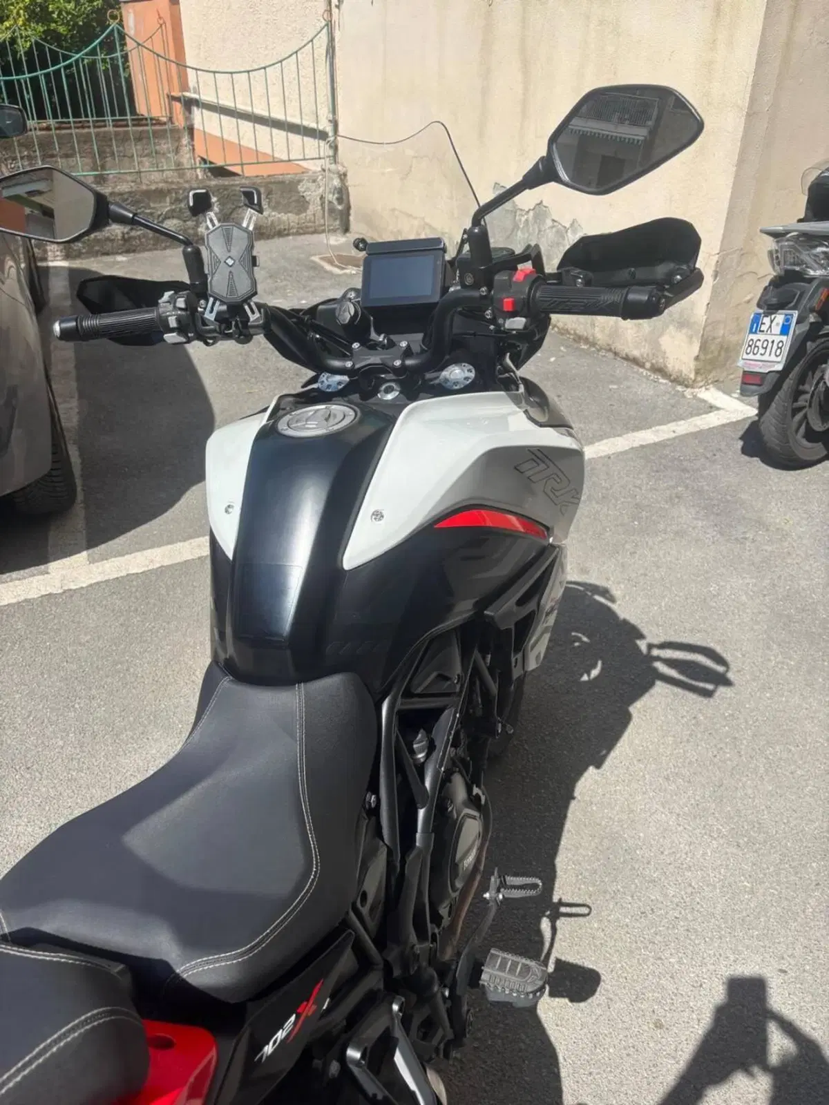 Benelli TRK 702 (2023 - 25) (2)