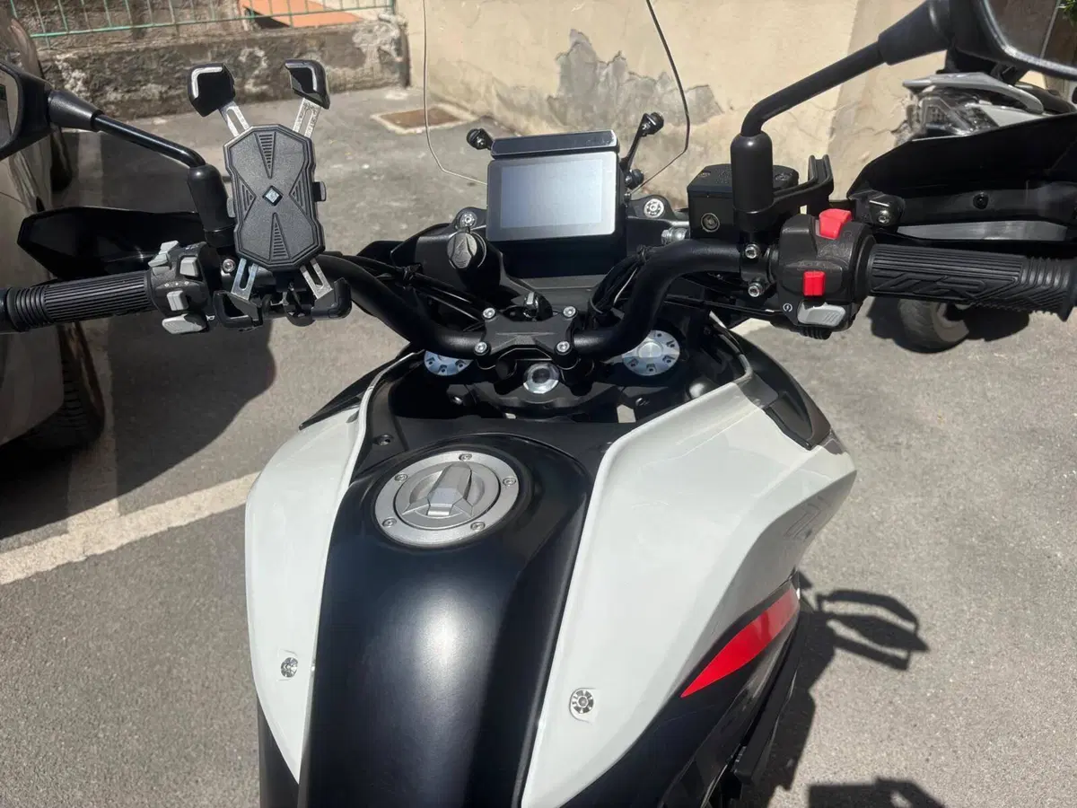 Benelli TRK 702 (2023 - 25) (13)