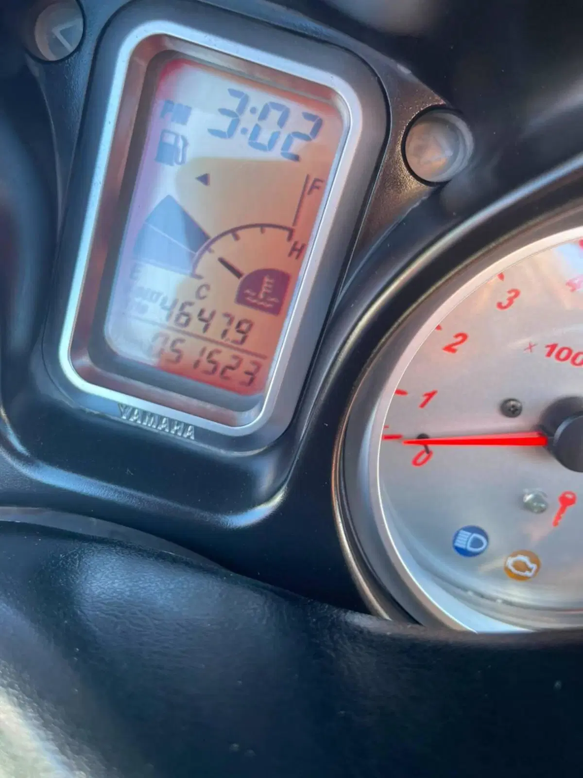 Yamaha T-Max 500 (2004 - 07) (4)