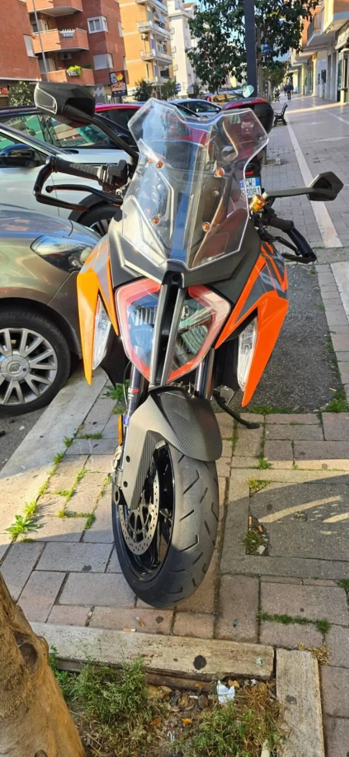KTM 1290 Super Duke GT (2022 - 25) (5)