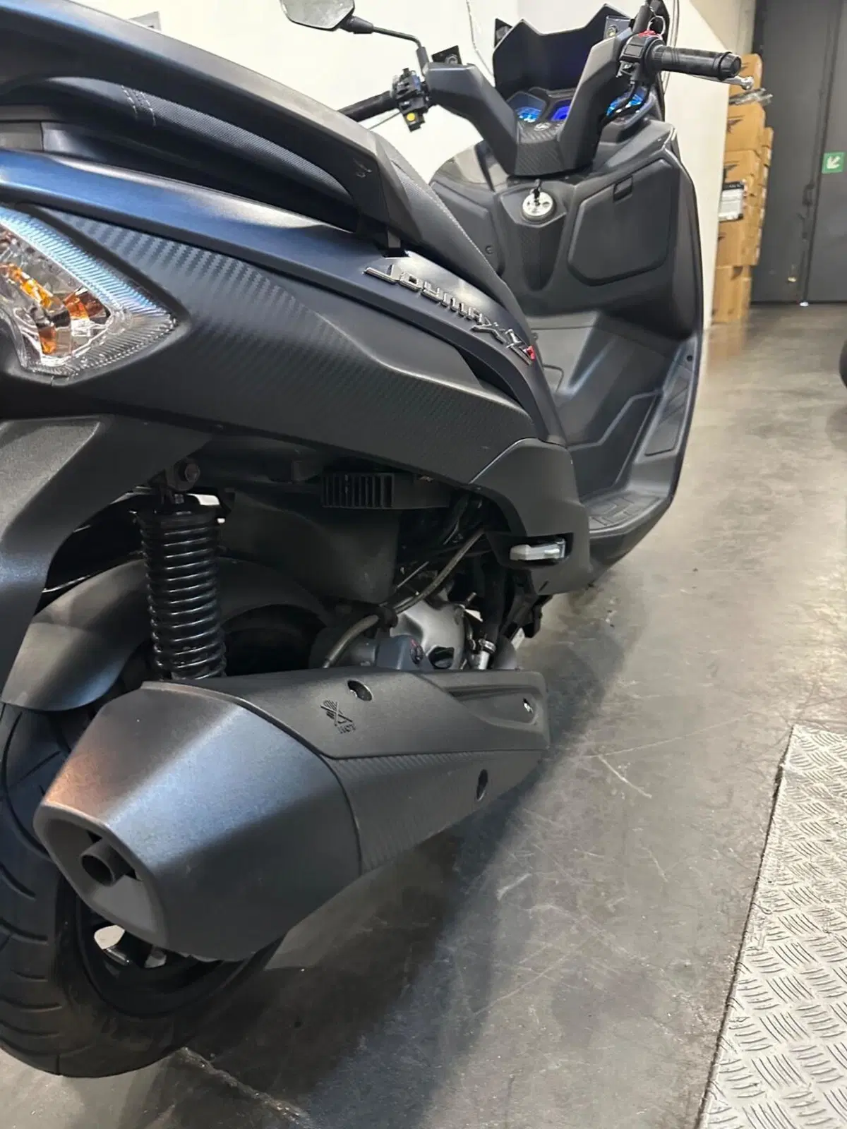 Sym Joymax 300 Z+ (2021 - 24) (11)