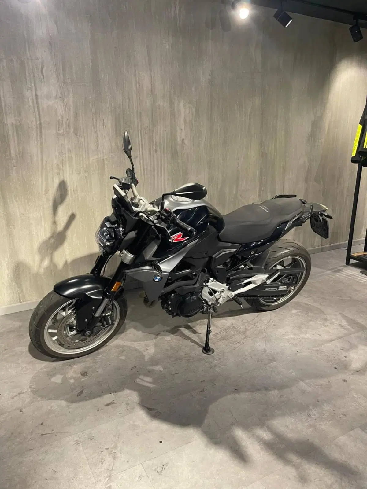 Bmw F 900 R (2021 - 24) (3)