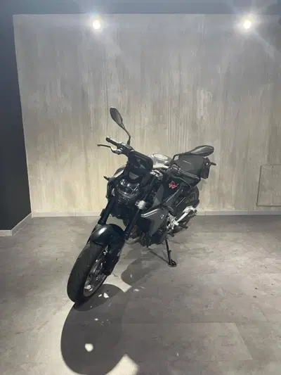 Bmw F 900 R (2021 - 24) usata