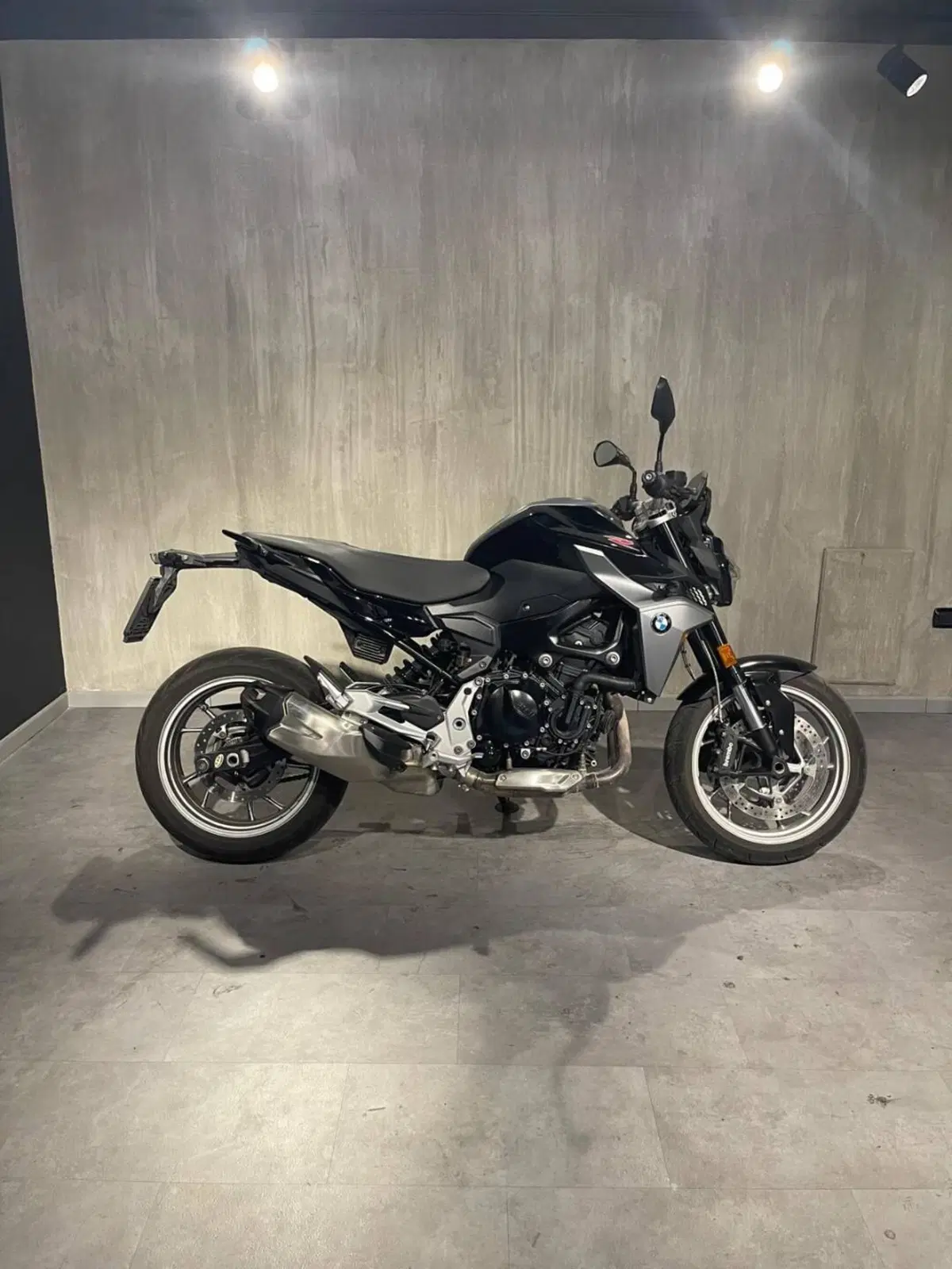 Bmw F 900 R (2021 - 24) (4)