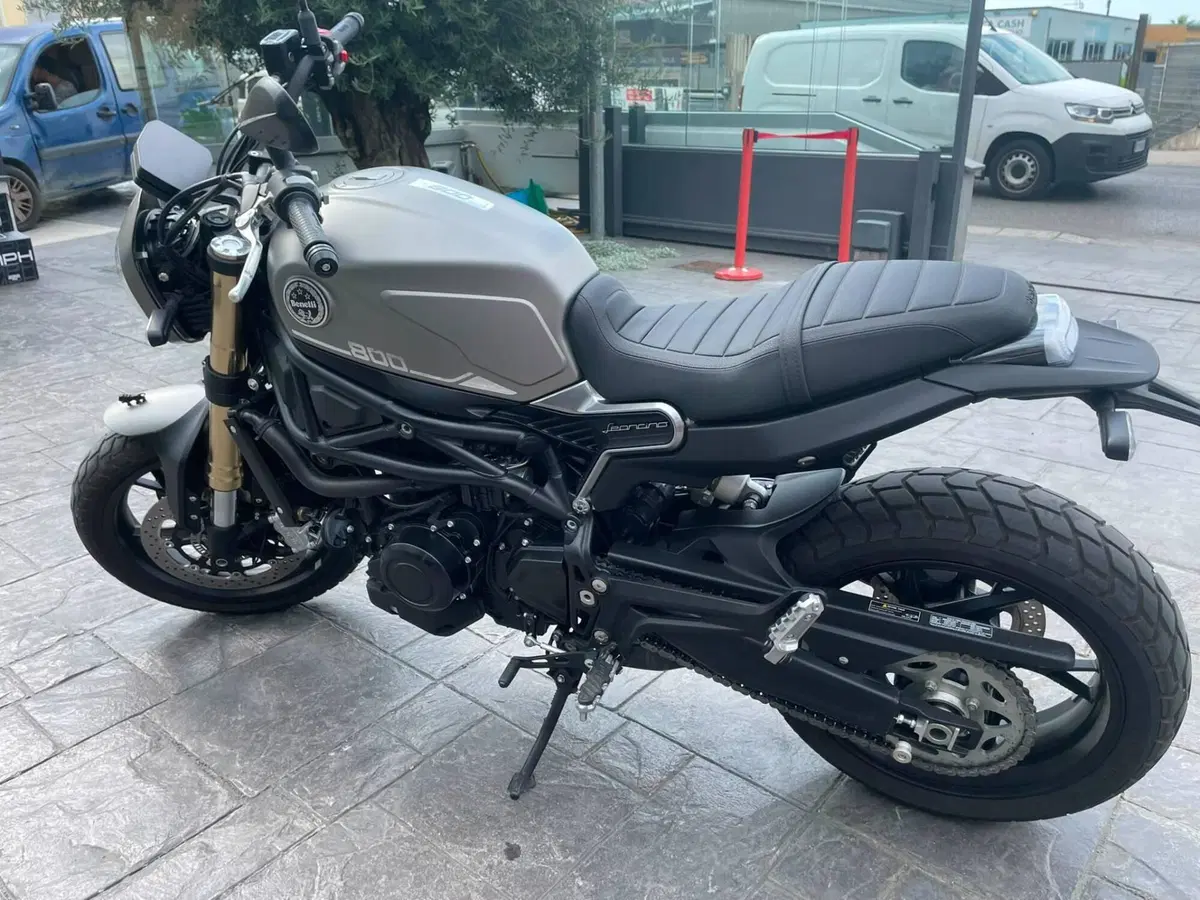 Benelli Leoncino 800 (2022 - 26) (7)