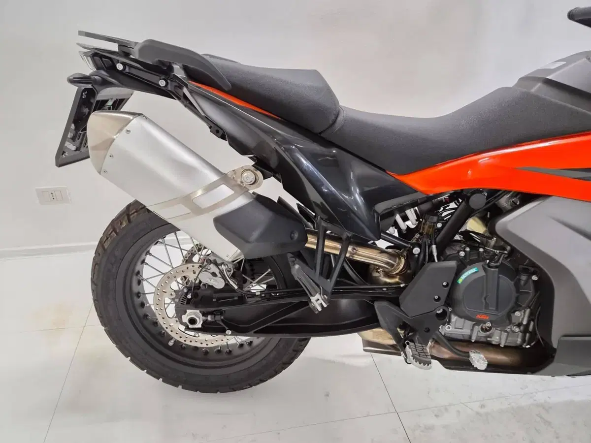 KTM 790 Adventure (2025 - 26) (4)