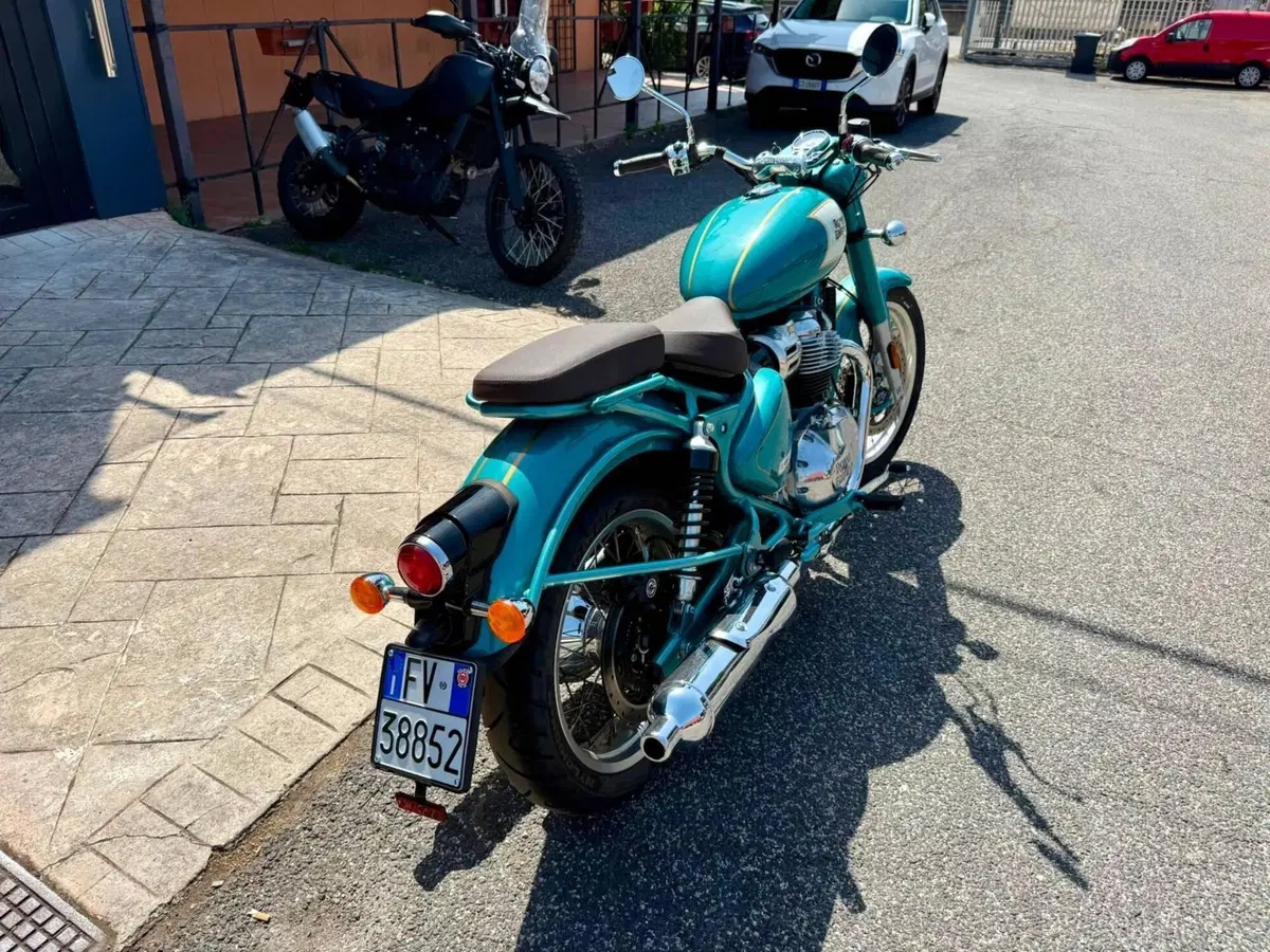 Royal Enfield Classic 650 (2025 - 26) (6)
