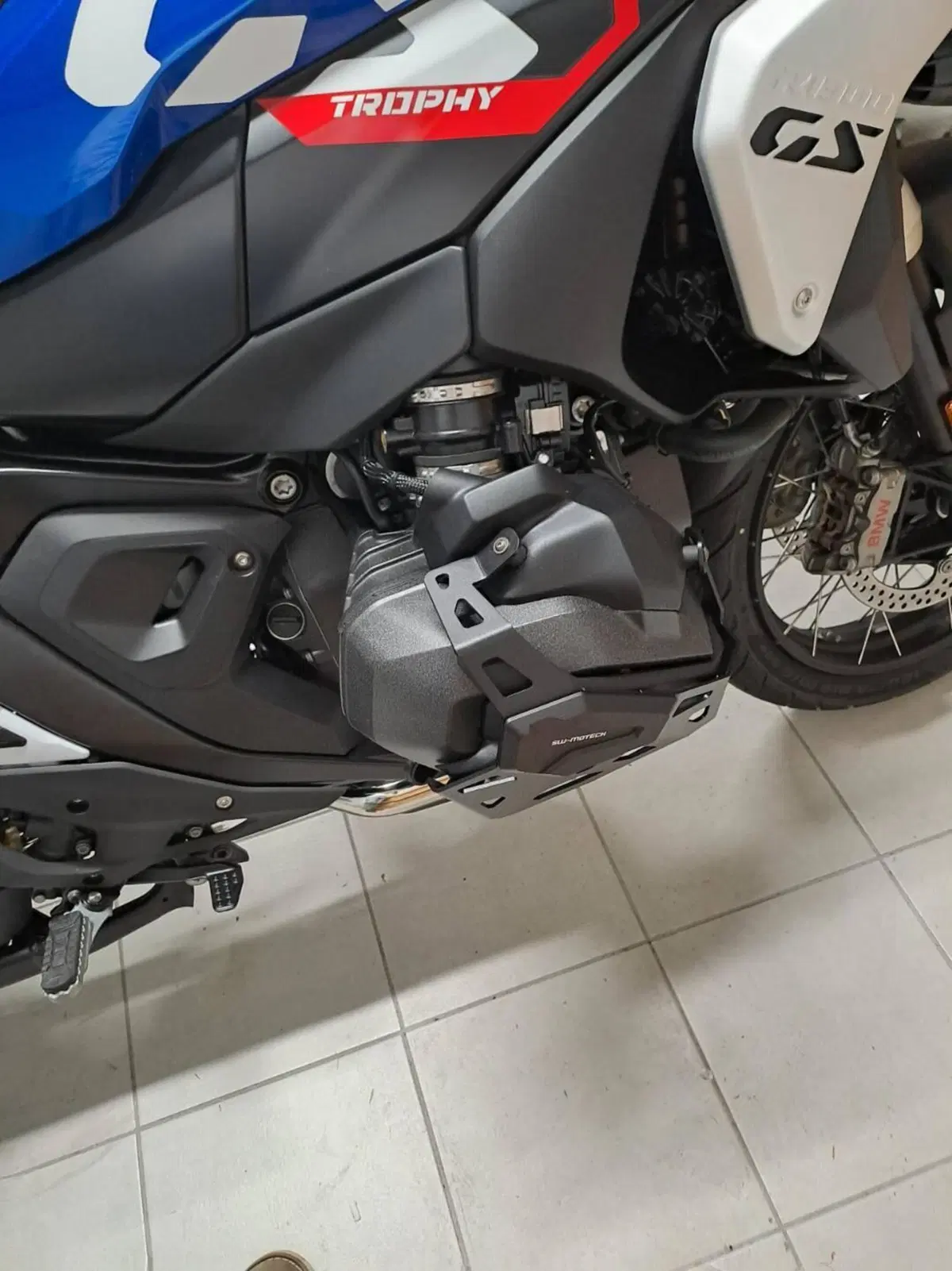Bmw R 1300 GS Trophy (2023 - 26) (4)