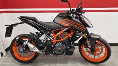 KTM 125 Duke (2021 - 23) usata