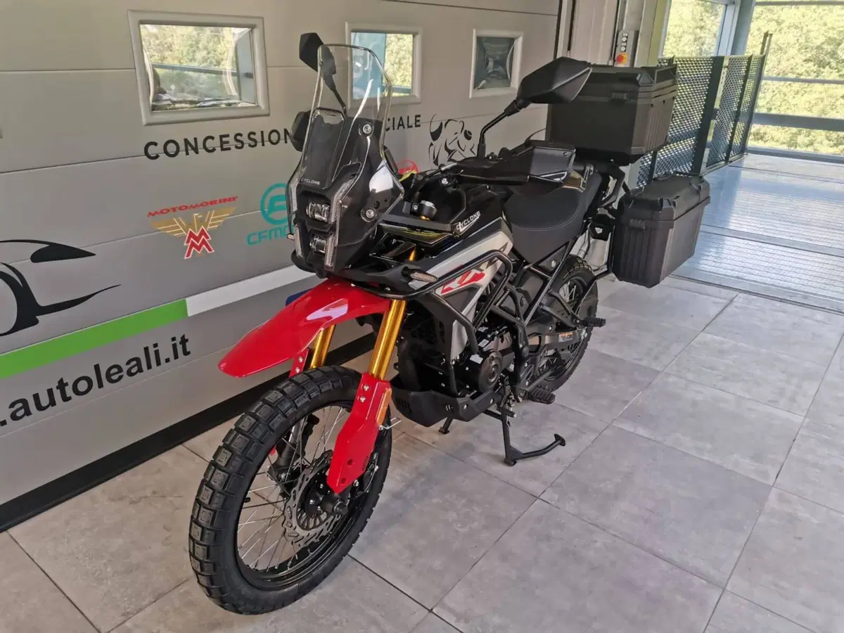 Cyclone RX2 (2026) (2)