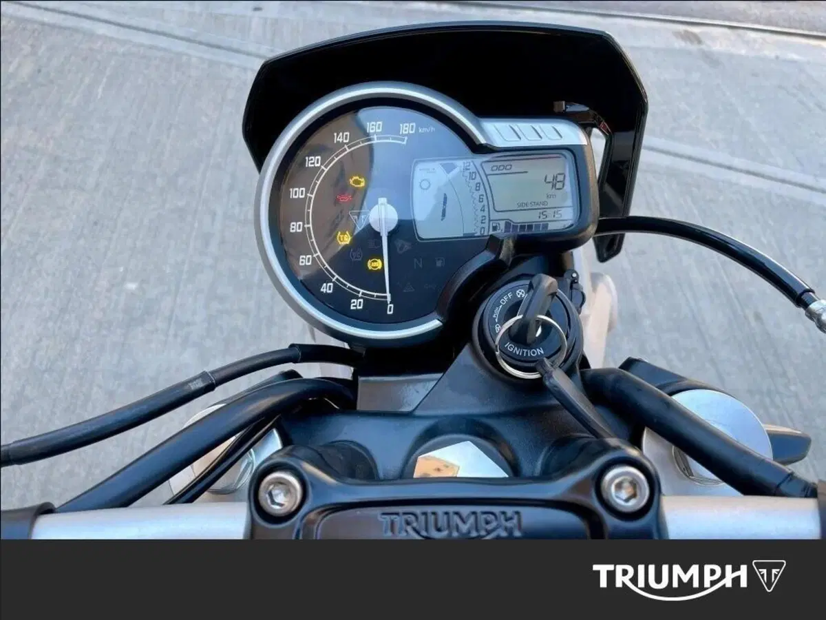 Triumph Tracker 400 (2026) (7)